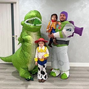 Disney - Toy Story- Family Costume Set
